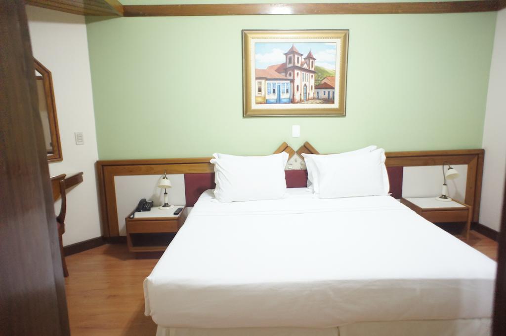 Hotel Solar Corte Real Sabará الغرفة الصورة