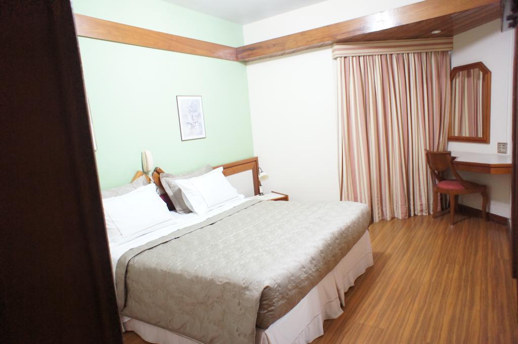 Hotel Solar Corte Real Sabará الغرفة الصورة