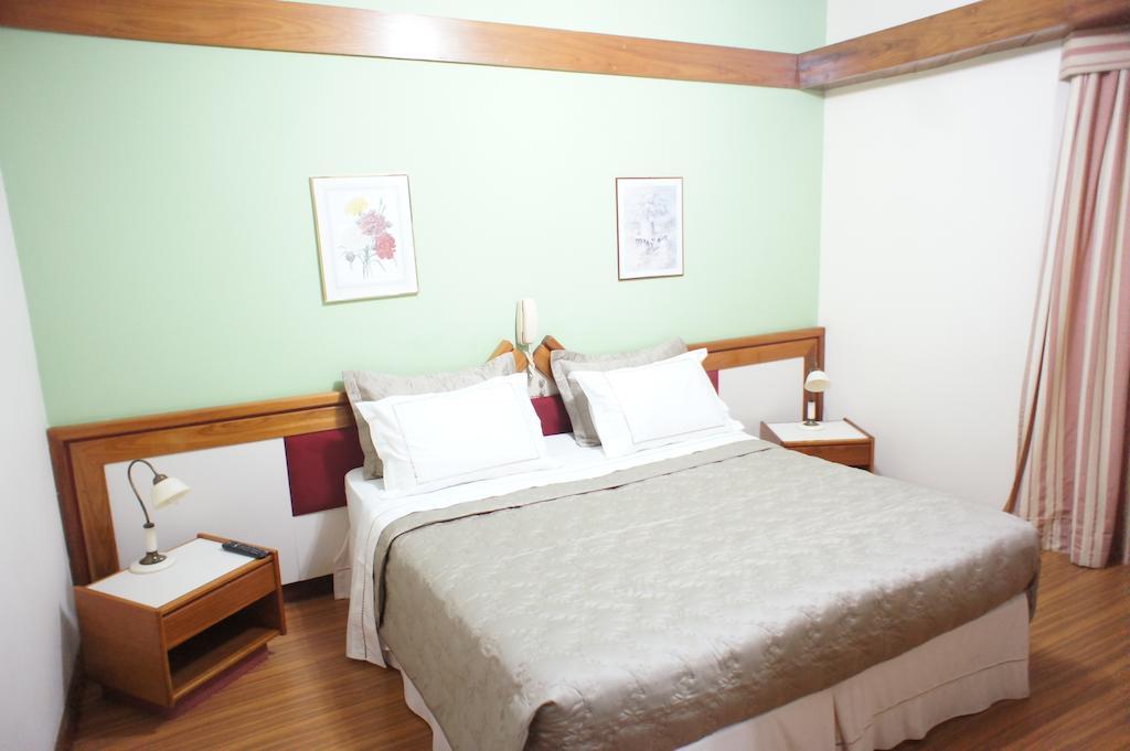 Hotel Solar Corte Real Sabará الغرفة الصورة